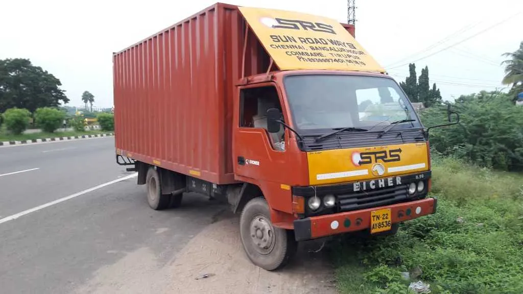 Highway robbers in Vellore - No serious police!